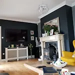 Highfield House Collinstown Bed & Breakfast