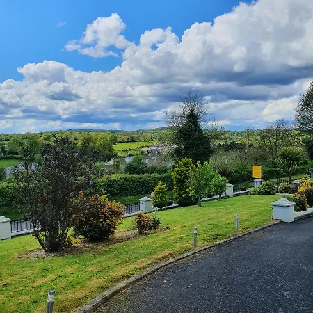 Highfield House Collinstown Bed and Breakfast