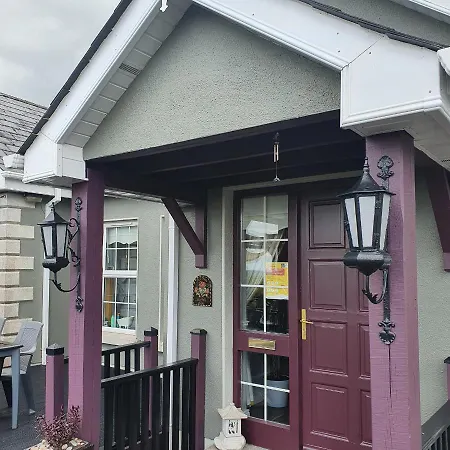 Highfield House Collinstown לינה וארוחת בוקר Collinstown (Westmeath)