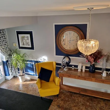 Highfield House Collinstown