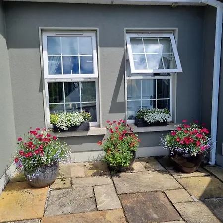 Highfield House Collinstown