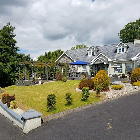 Bed and Breakfast Highfield House Collinstown