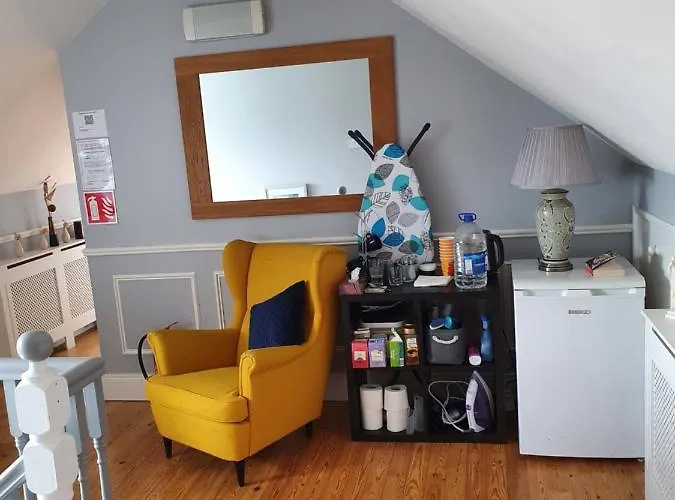 Highfield House Collinstown *