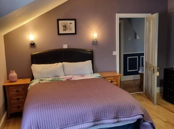 Highfield House Collinstown